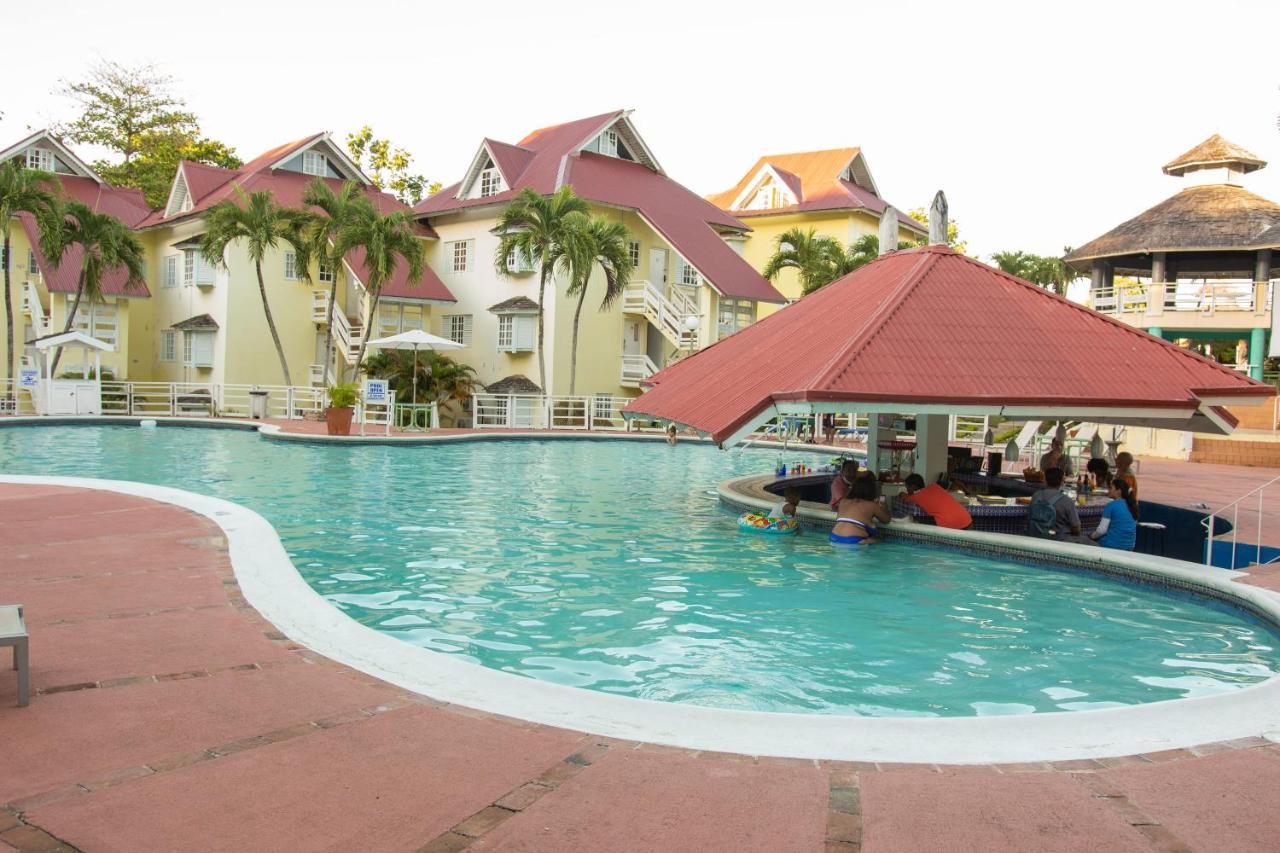 Apartmán E 20 Mystic Ridge Ocho Rios Exteriér fotografie